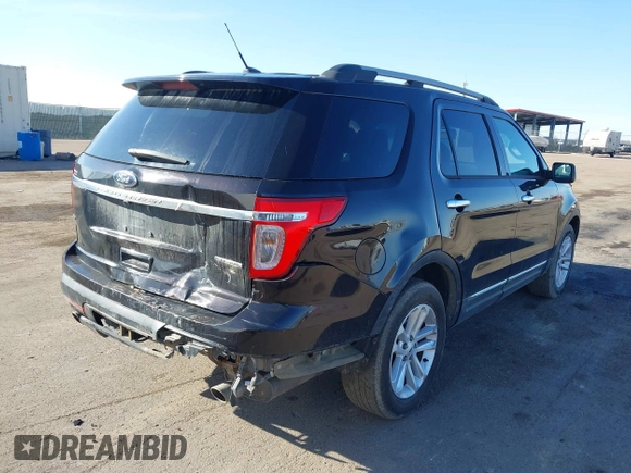 2013 Ford Explorer XLT with VIN 1FM5K7D83DGA70965, listed as a IAAI auction lot 41774189 with 159,032 mi miles. Bid and sale history available at carsss.com. Image 4.