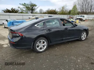 2024 Honda Accord LX z VIN 1HGCY1F24RA051238, wystawiony jako Copart lot #52705865 z przebiegiem 6722 mil mil oraz Szkoda całkowita • Salvage title. Historia ofert i sprzedaży dostępna na DreamBid. Obrazek 3.