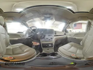 2019 Toyota Sienna XLE with VIN 5TDDZ3DC5KS223390, listed as a Copart auction lot 53304615 with 85,214 mi miles and Salvage title. Bid and sale history available at DreamBid. Image 14.
