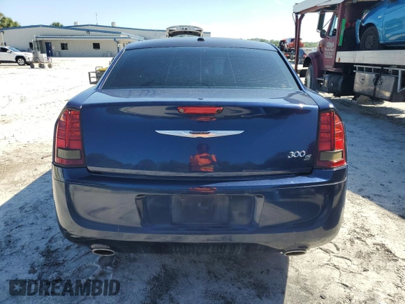 2014 Chrysler 300 with VIN 2C3CCABGXEH322964, listed as a Copart auction lot 47419315 with 130,287 mi miles and Salvage Title. Bid and sale history available at carsss.com. Image 6.