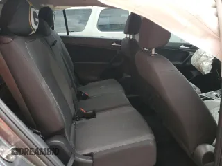 2021 Volkswagen Tiguan S z VIN 3VV1B7AX6MM150458, wystawiony jako Copart lot #51954435 z przebiegiem 66 137 mil mil oraz Szkoda całkowita • Salvage title. Historia ofert i sprzedaży dostępna na DreamBid. Obrazek 11.