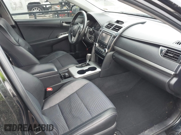 2012 Toyota Camry L with VIN 4T1BF1FK3CU060501, listed as a IAAI auction lot 41957658 with 170,646 mi miles. Bid and sale history available at carsss.com. Image 5.