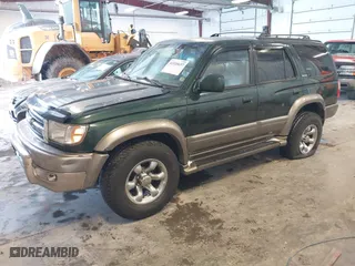 2000 Toyota 4Runner Limited with VIN JT3HN87R3Y9032427, listed as a IAAI auction lot 41535657 with 250,466 mi miles. Bid and sale history available at carsss.com. Image 2.