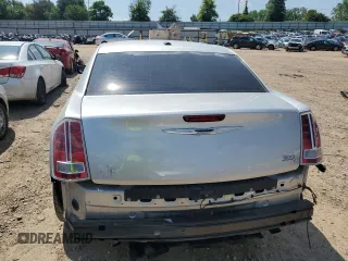 2012 Chrysler 300 C Luxury Series with VIN 2C3CCAPT7CH290770, listed as a Copart auction lot 55807484 with 81,042 mi miles and Salvage Title. Bid and sale history available at carsss.com. Image 6.