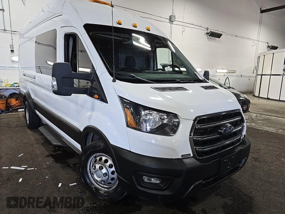 2020 Ford Transit Cargo with VIN 1FTBF4UG0LKB26146, listed as a IAAI auction lot 42679323 with 137,541 mi miles and . Bid and sale history available at DreamBid. Image 28.