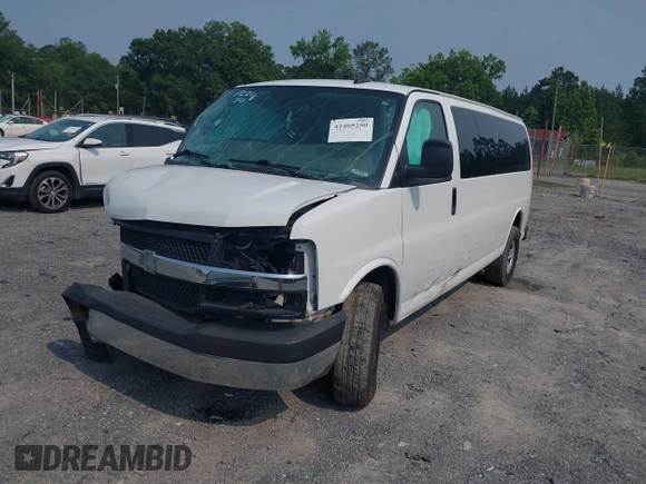 2016 Chevrolet Express Passenger LT with VIN 1GAZGPFG8G1172208, listed as a IAAI auction lot 42405250 with 326,456 mi miles and . Bid and sale history available at DreamBid. Image 18.