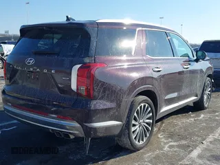 2023 Hyundai Palisade Calligraphy z VIN KM8R7DGE8PU534745, wystawiony jako IAAI lot #41387513 z przebiegiem 36 036 mil mil oraz . Historia ofert i sprzedaży dostępna na DreamBid. Obrazek 4.