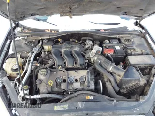 2008 Mercury Milan Premier with VIN 3MEHM02128R609324, listed as a IAAI auction lot 41213842 with 118,968 mi miles and . Bid and sale history available at DreamBid. Image 10.