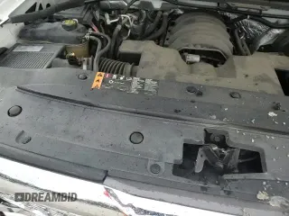 2017 GMC Sierra 1500 Denali with VIN 3GTP1PEC3HG125752, listed as a Copart auction lot 86053765 with 105,867 mi miles and Salvage title. Bid and sale history available at DreamBid. Image 15.