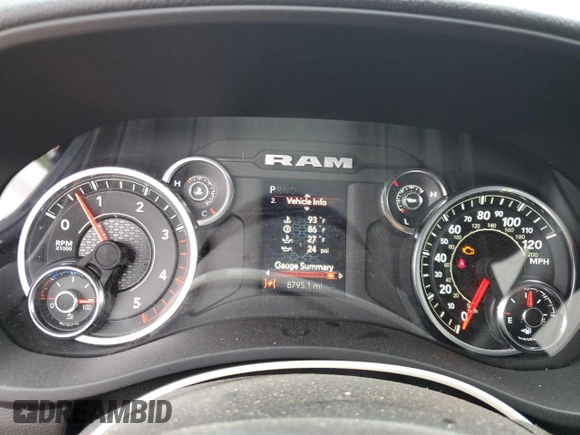 2024 Ram 2500 Big Horn z VIN 3C6UR5DL3RG410929, wystawiony jako Copart lot #55666875 z przebiegiem 8 795 mil mil oraz Szkoda całkowita • Salvage title. Historia ofert i sprzedaży dostępna na DreamBid. Obrazek 9.