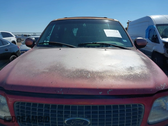 2001 Ford Expedition Eddie Bauer with VIN 1FMRU17W81LB06090, listed as a IAAI auction lot 41631969 with 220,998 mi miles and . Bid and sale history available at DreamBid. Image 6.