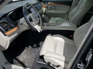 2017 Volvo XC90 Inscription z VIN YV4BC0PLXH1167646, wystawiony jako Copart lot #52650205 z przebiegiem 75 842 mil mil oraz Szkoda całkowita • Salvage title. Historia ofert i sprzedaży dostępna na DreamBid. Obrazek 7.