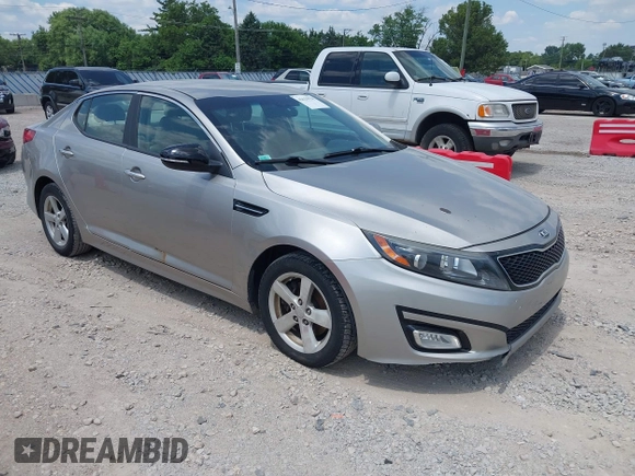 2015 Kia Optima LX с VIN KNAGM4A78F5533101, выставлен на аукционе IAAI как лот 42629938 с пробегом 135 019 миль миль и . История ставок и продаж доступна на DreamBid. Изображение 1.