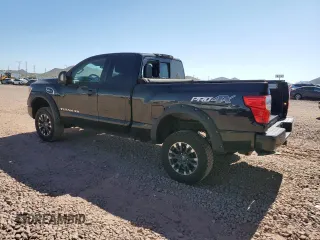 2018 Nissan Titan with VIN 1N6AA1C43JN549358, listed as a Copart auction lot 62417435 with 125,394 mi miles and Salvage title. Bid and sale history available at DreamBid. Image 2.