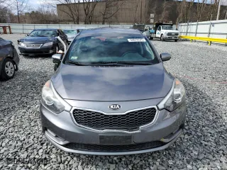 2016 Kia Forte 5-Door LX with VIN KNAFK5A89G5573494, listed as a Copart auction lot 50078525 with 25,733 mi miles and Salvage Title. Bid and sale history available at carsss.com. Image 5.