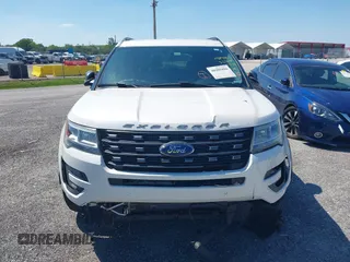 2017 Ford Explorer XLT with VIN 1FM5K7DH7HGE08535, listed as a IAAI auction lot 40965886 with 39,796 mi miles and . Bid and sale history available at DreamBid. Image 12.