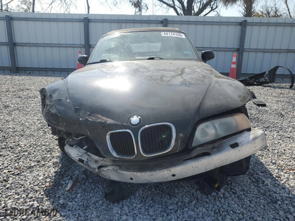 1996 BMW 3-Series Z3 with VIN 4USCH7321TLB75692, listed as a Copart auction lot 44174155 with 0 mi miles and Non Repairable. Bid and sale history available at carsss.com. Image 5.