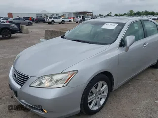 2007 Lexus ES 350 with VIN JTHBJ46G172112854, listed as a IAAI auction lot 42127021 with 177,660 mi miles. Bid and sale history available at carsss.com. Image 6.