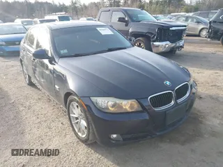 2010 BMW 3 Series 328i xDrive with VIN WBAPK5C5XAA649665, listed as a IAAI auction lot 41929973 with 133,593 mi miles and . Bid and sale history available at DreamBid. Image 1.