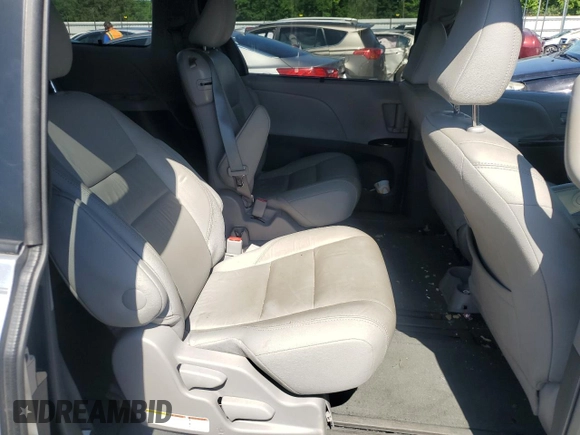 2016 Toyota Sienna XLE с VIN 5TDYK3DC9GS718138, выставлен на аукционе Copart как лот 57137635 с пробегом 105 384 миль миль и Списание • Salvage title. История ставок и продаж доступна на DreamBid. Изображение 11.