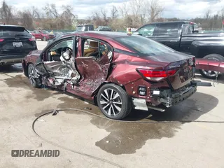 2024 Nissan Sentra SV z VIN 3N1AB8CV1RY353597, wystawiony jako IAAI lot #41923719 z przebiegiem 2 852 mil mil oraz . Historia ofert i sprzedaży dostępna na DreamBid. Obrazek 3.