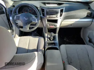 2013 Subaru Outback 2.5i z VIN 4S4BRCAC4D1225770, wystawiony jako Copart lot #88504585 z przebiegiem 131 196 mil mil oraz Czysty tytuł • Clean title. Historia ofert i sprzedaży dostępna na DreamBid. Obrazek 8.