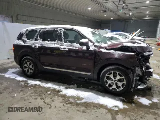 2022 Kia Telluride EX with VIN 5XYP3DHC4NG283693, listed as a Copart auction lot 44032045 with 28,180 mi miles and Salvage Title. Bid and sale history available at carsss.com. Image 4.