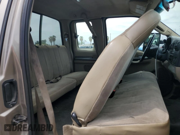 2006 Ford F-250 XL with VIN 1FTSX20566EA53924, listed as a Copart auction lot 56598195 with 237,387 mi miles and Salvage title. Bid and sale history available at DreamBid. Image 10.