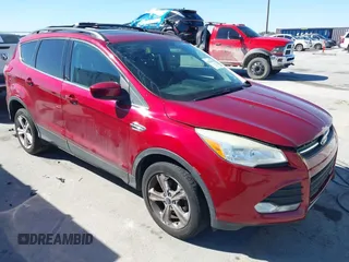 2013 Ford Escape SE с VIN 1FMCU0GX6DUB69759, выставлен на аукционе IAAI как лот 41654406 с пробегом 157 548 миль миль и . История ставок и продаж доступна на DreamBid. Изображение 1.