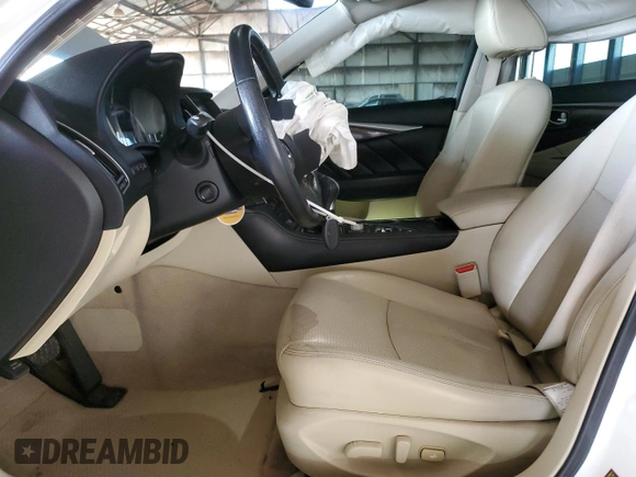 2017 Infiniti Q50 Premium with VIN JN1EV7AP9HM735109, listed as a Copart auction lot 51840745 with 95,507 mi miles and Salvage Title. Bid and sale history available at DreamBid. Image 7.