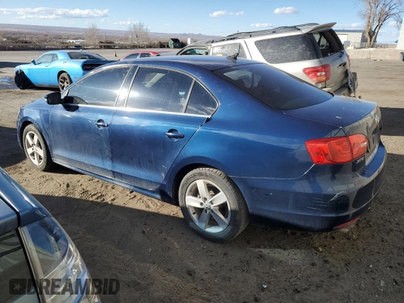 2014 Volkswagen Jetta TDI with VIN 3VWLL7AJ6EM261297, listed as a Copart auction lot 44864455 with 161,206 mi miles and Clean title. Bid and sale history available at DreamBid. Image 2.