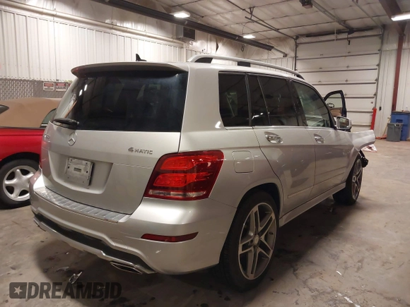 2013 Mercedes-Benz GLK 350 z VIN WDCGG8JB6DG142143, wystawiony jako IAAI lot #42023368 z przebiegiem 134 778 mil mil oraz . Historia ofert i sprzedaży dostępna na DreamBid. Obrazek 4.
