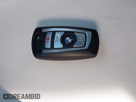 2015 BMW M4 with VIN WBS3R9C54FK329689, listed as a IAAI auction lot 41776061 with Not Provided miles. Bid and sale history available at carsss.com. Image 11.