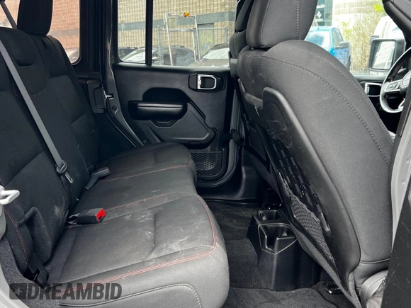 2022 Jeep Wrangler Unlimited Rubicon z VIN 1C4HJXFNXNW745921, wystawiony jako Copart lot #60096775 z przebiegiem 100 mil mil oraz Czysty tytuł • Clean title. Historia ofert i sprzedaży dostępna na DreamBid. Obrazek 6.