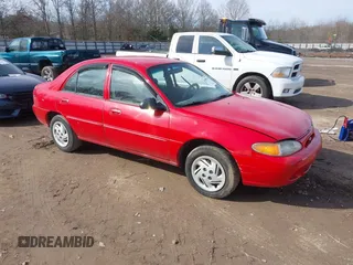 2002 Ford Escort Fleet Standard with VIN 3FAFP13PX2R208187, listed as a IAAI auction lot 41589545 with 224,318 mi miles. Bid and sale history available at carsss.com. Image 1.