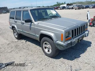2000 Jeep Cherokee with VIN 1J4FT48SXYL236142, listed as a IAAI auction lot 42598342 with 153,426 mi miles and . Bid and sale history available at DreamBid. Image 1.