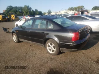 1998 Volkswagen Passat z VIN WVWMA63B0WE159272, wystawiony jako Copart lot #68279244 z przebiegiem 162 107 mil mil oraz Szkoda całkowita • Salvage title. Historia ofert i sprzedaży dostępna na DreamBid. Obrazek 2.