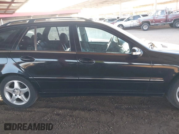2002 Mercedes-Benz C 230/260/280/320 with VIN WDBRH64J92F163962, listed as a IAAI auction lot 42450686 with Not provided miles and . Bid and sale history available at DreamBid. Image 14.
