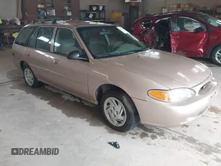 1998 Ford Escort SE with VIN 3FAFP15P6WR239732, listed as a IAAI auction lot 42093718 with 116,930 mi miles. Bid and sale history available at carsss.com. Image 1.