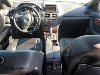 2011 Mercedes-Benz C 300 Sport с VIN WDDGF5EB2BR158350, выставлен на аукционе Copart как лот 56429915 с пробегом 147 655 миль миль и Списание • Salvage title. История ставок и продаж доступна на DreamBid. Изображение 8.