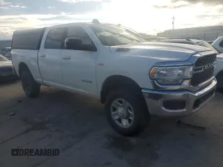 2022 Ram 2500 Big Horn with VIN 3C6UR5DJ3NG179989, listed as a Copart auction lot 85147384 with 28,453 mi miles and Non Repairable. Bid and sale history available at carsss.com. Image 4.