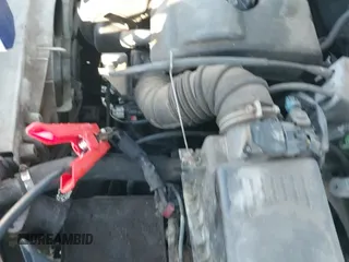 2004 Toyota Corolla CE z VIN 2T1BR32E94C310815, wystawiony jako IAAI lot #43422057 z przebiegiem 293 449 mil mil oraz . Historia ofert i sprzedaży dostępna na DreamBid. Obrazek 13.