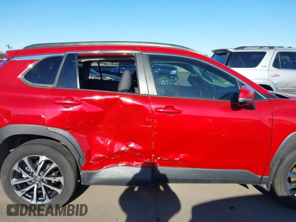 2024 Toyota Corolla Cross XLE with VIN 7MUDAAAG2RV095547, listed as a IAAI auction lot 42087409 with 15,402 mi miles and . Bid and sale history available at DreamBid. Image 6.