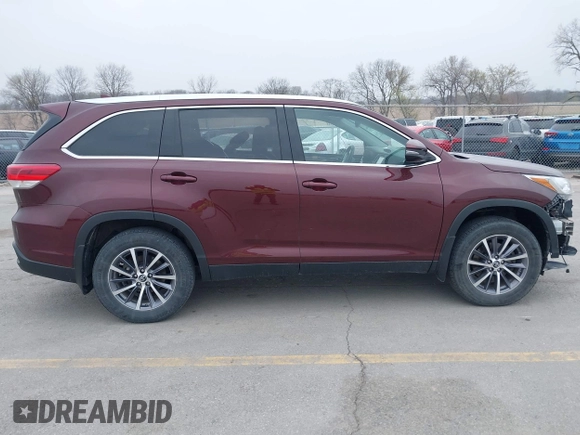 2019 Toyota Highlander SE with VIN 5TDJZRFH8KS993713, listed as a IAAI auction lot 42021246 with 122,078 mi miles and . Bid and sale history available at DreamBid. Image 13.