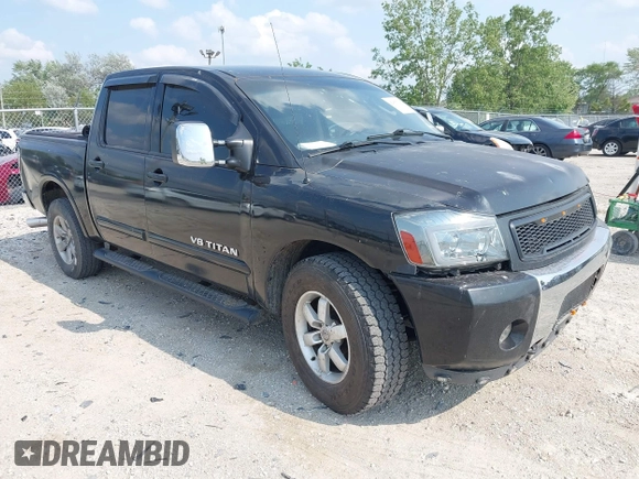 2011 Nissan Titan SL z VIN 1N6AA0EC8BN325356, wystawiony jako IAAI lot #42475121 z przebiegiem 278 631 mil mil oraz . Historia ofert i sprzedaży dostępna na DreamBid. Obrazek 1.