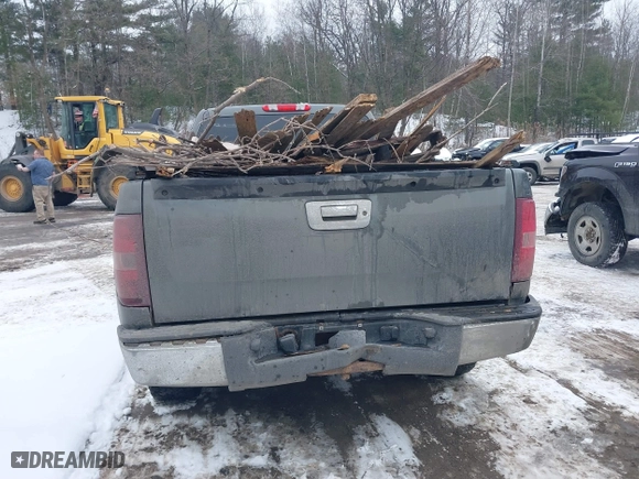 2011 Chevrolet Silverado 1500 Work Truck with VIN 1GCNKPEX7BZ346088, listed as a IAAI auction lot 41482727 with 110,475 mi miles. Bid and sale history available at carsss.com. Image 6.
