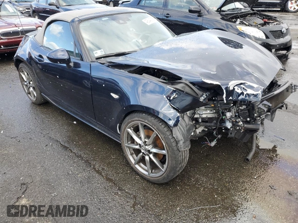 2021 Mazda MX-5 Miata Grand Touring with VIN JM1NDAD73M0451162, listed as a Copart auction lot 42644335 with 20,787 mi miles and Salvage title. Bid and sale history available at DreamBid. Image 4.