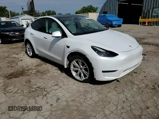 2023 Tesla Model Y Long Range with VIN 7SAYGAEE6PF795434, listed as a Copart auction lot 67507984 with 24,469 mi miles and Salvage Title. Bid and sale history available at DreamBid. Image 11.