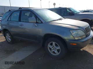2001 Lexus RX 300 z VIN JTJGF10U810095105, wystawiony jako IAAI lot #42404527 z przebiegiem 224 382 mil mil oraz . Historia ofert i sprzedaży dostępna na DreamBid. Obrazek 1.