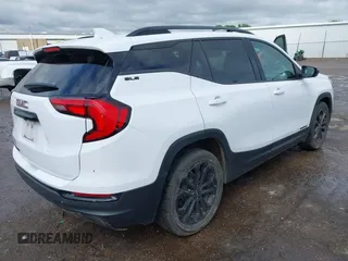 2021 GMC Terrain SLE с VIN 3GKALMEV2ML352839, выставлен на аукционе IAAI как лот 42152063 с пробегом 95 338 миль миль и . История ставок и продаж доступна на DreamBid. Изображение 4.